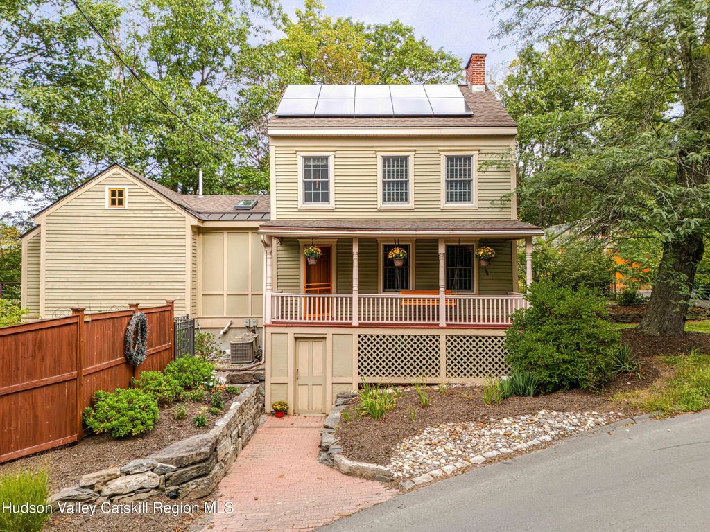 19 Linden Avenue, Troy