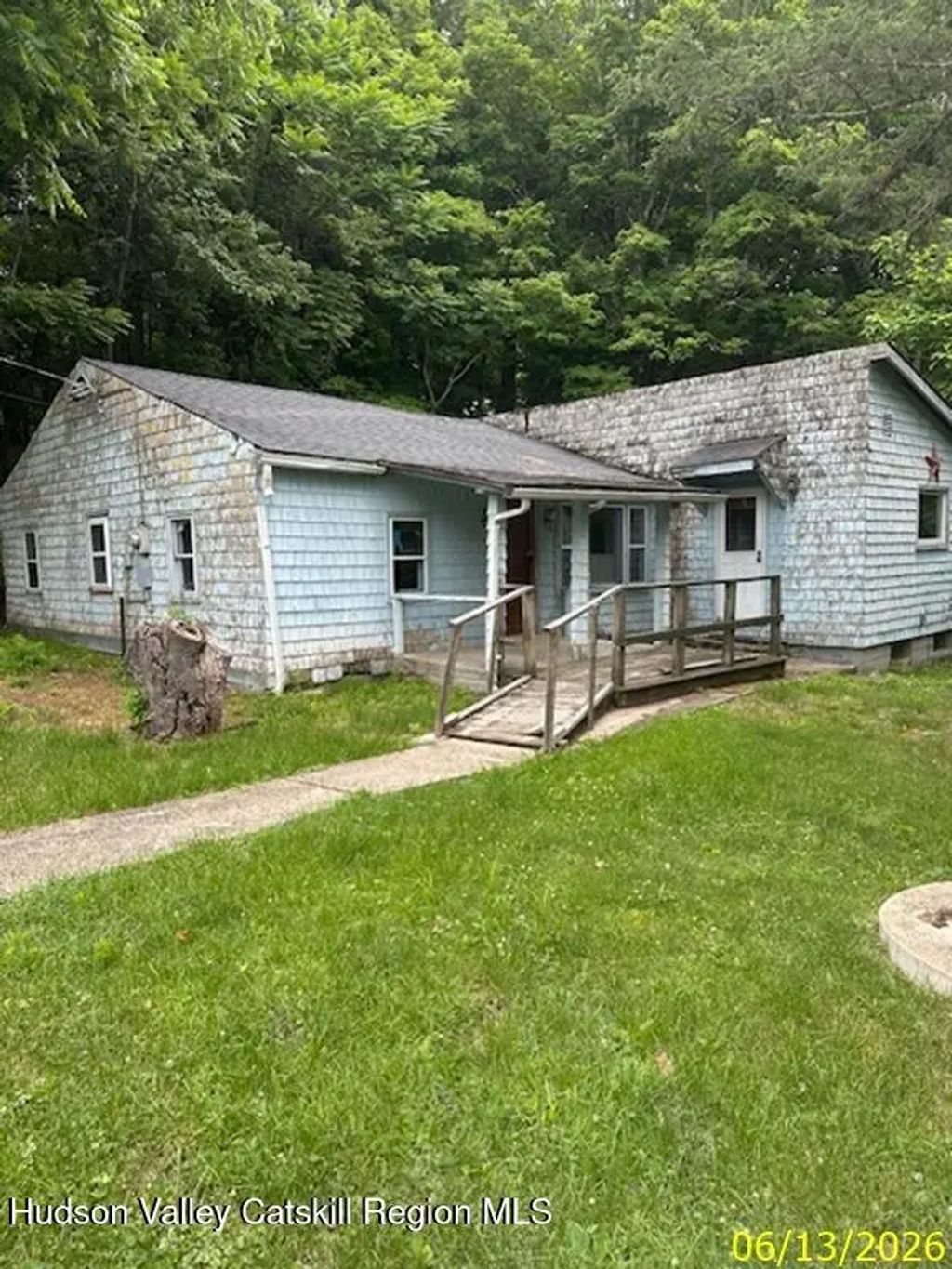 12 White Road, Saugerties