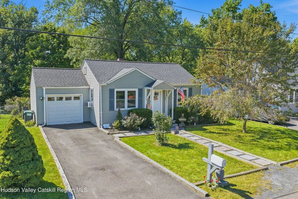 26 Buena Vista Avenue, Wallkill