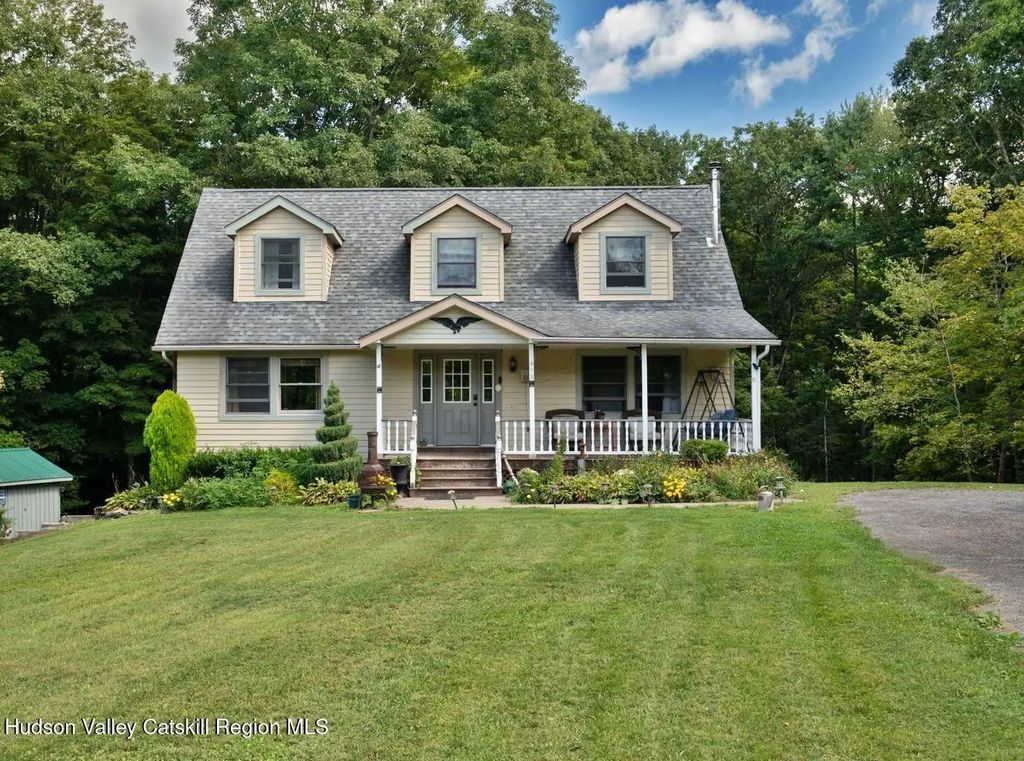458 Cairo Junction Road, Catskill