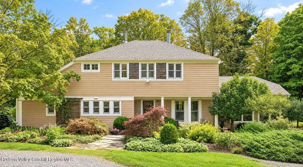 63 Knapp Hollow Lane, Hillsdale