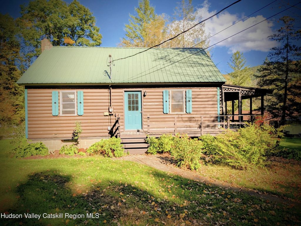 110 Tucker Lane, West Fulton