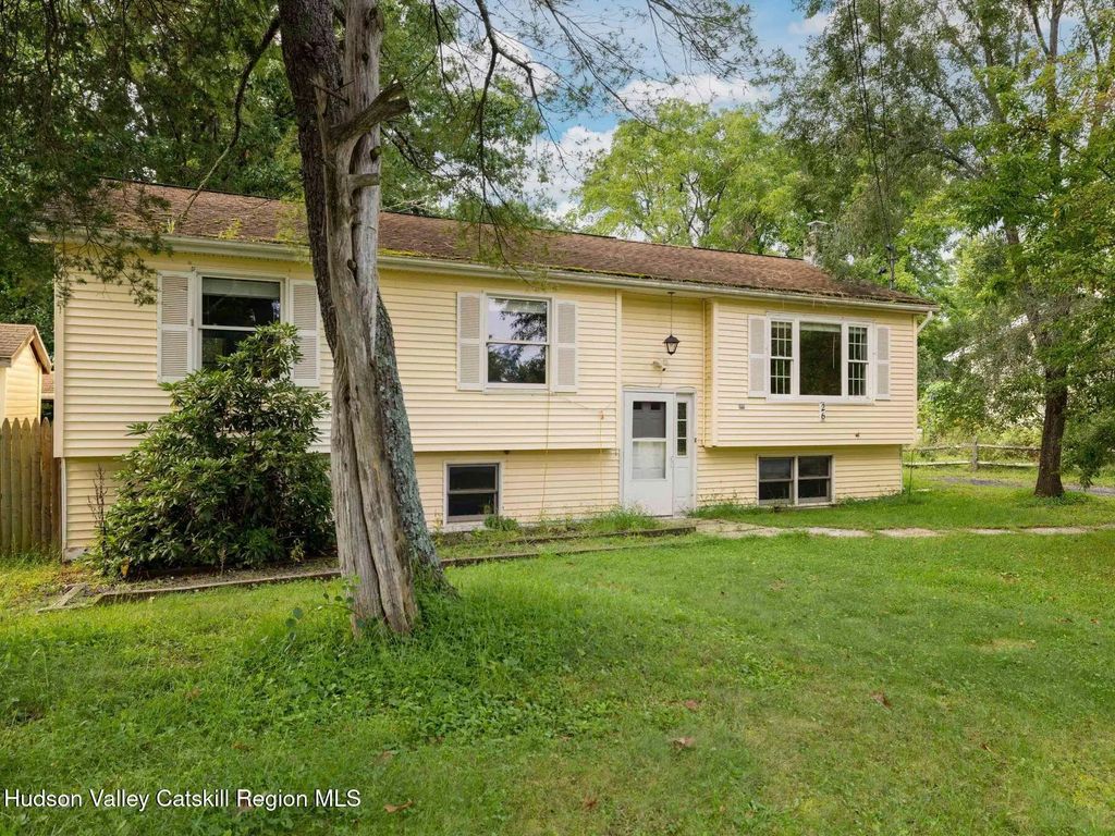 26 Cathy Jo Place, Accord