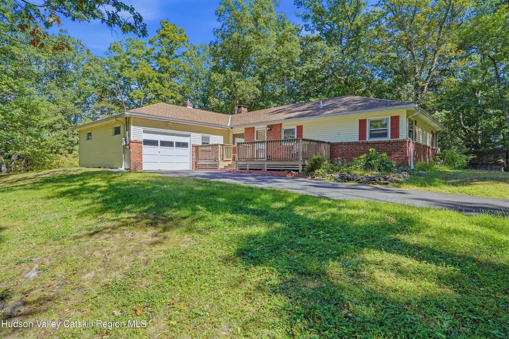 29 Glenerie Lane, Saugerties