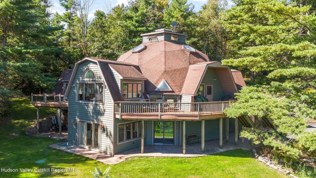 748 Dunbar Hollow Road, Voorheesville
