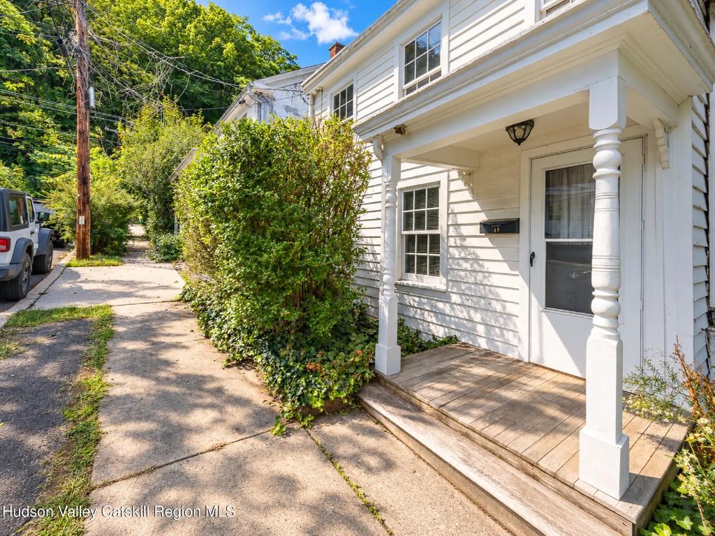 48 Tompkins Street, Kingston