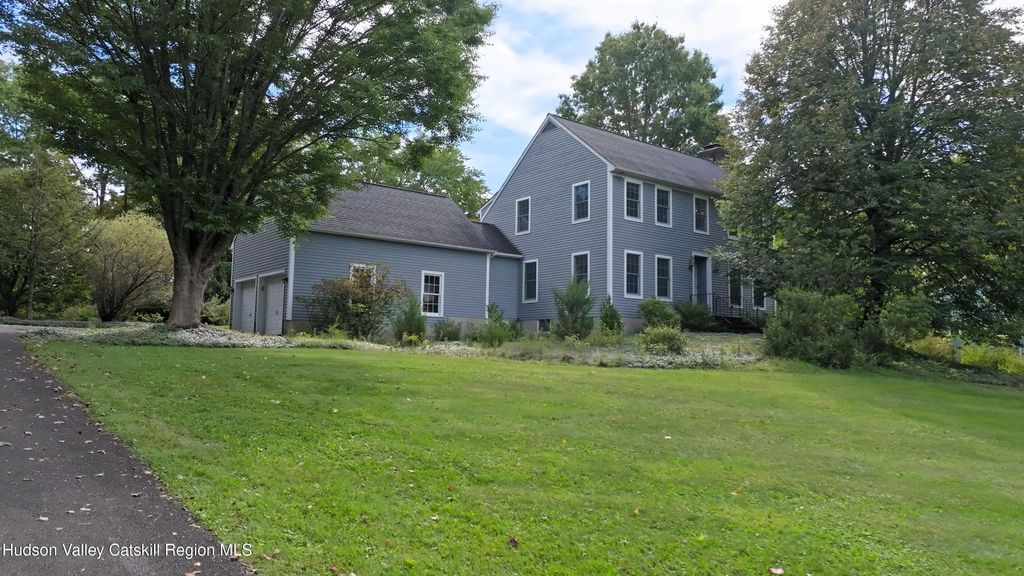122 Ny-208, New Paltz