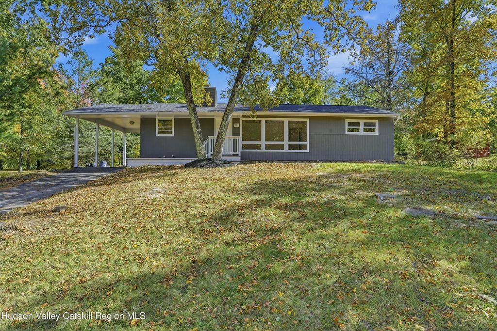 207 Morgan Hill Road, Hurley