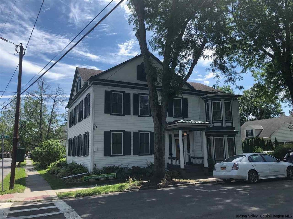 224 Fair Street 8, Kingston