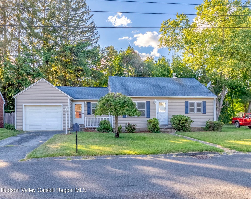1033 Stoll Court, Kingston