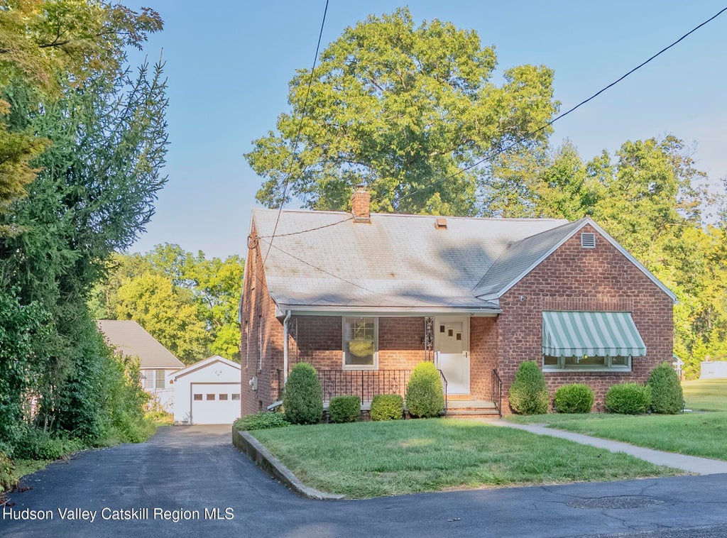57 Dunneman Avenue, Kingston