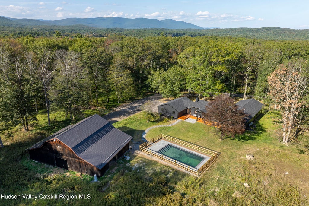 119 Mt Laurel Road, Kerhonkson