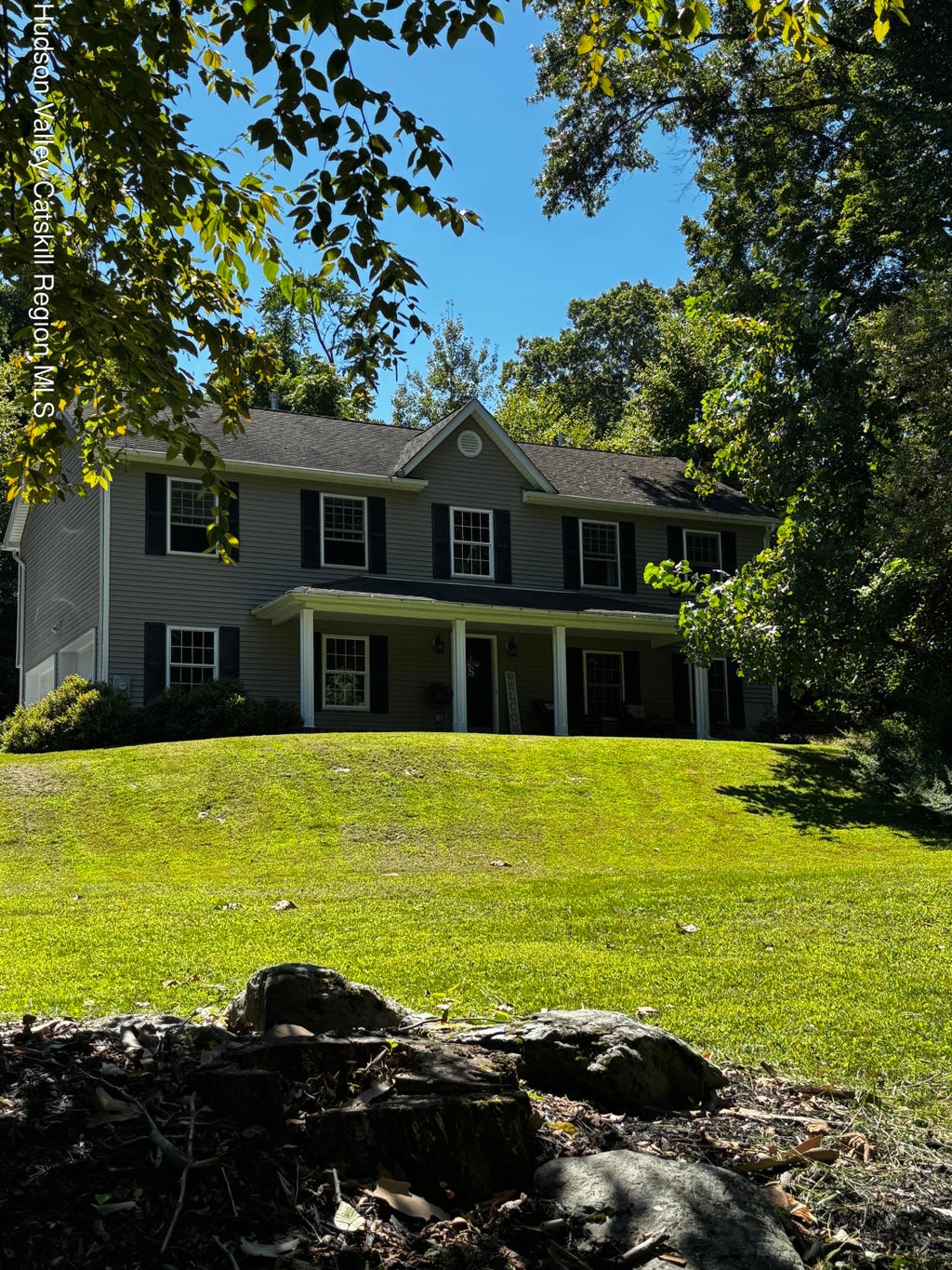 62 Clearwater Road, Highland