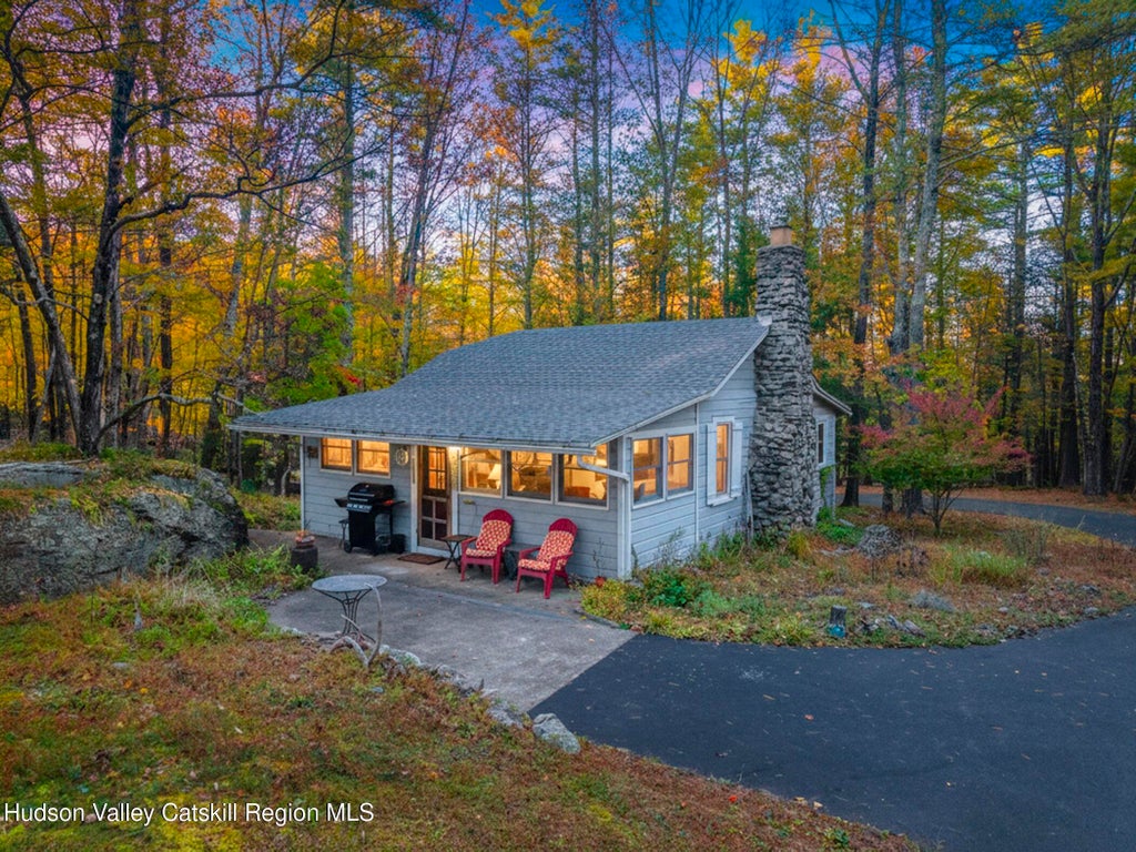 925 Ny-28a, West Hurley