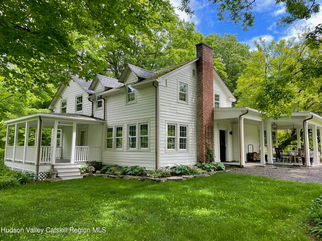 416 Hapeman Hill Road, Red Hook