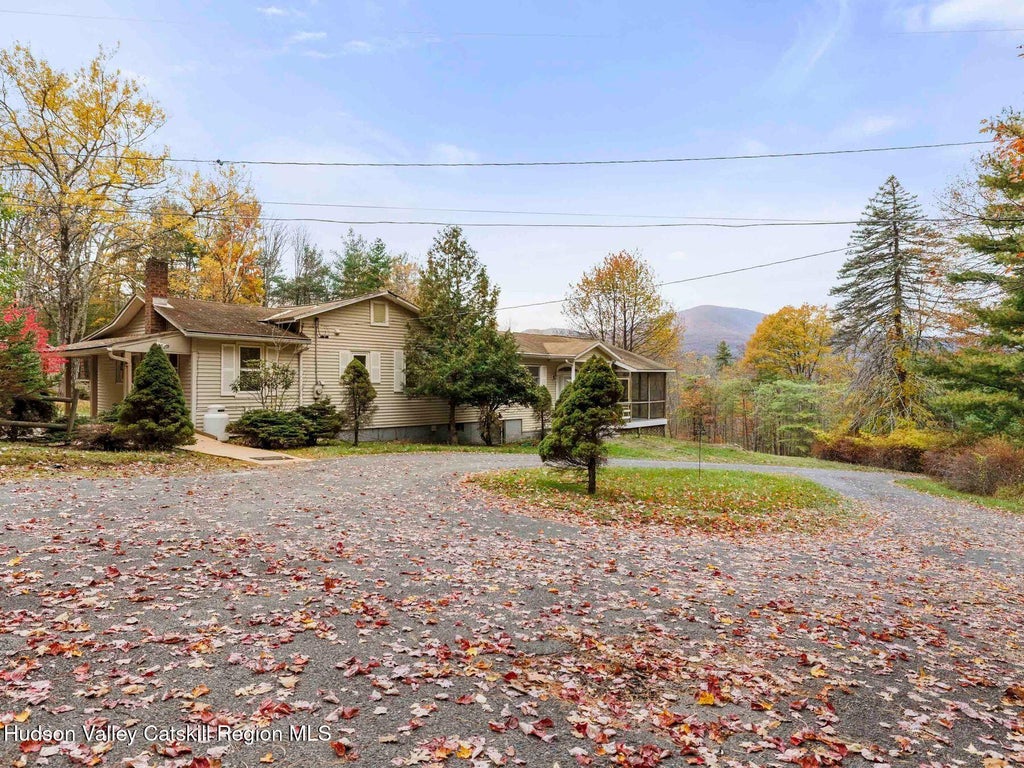 4723 State Route 213, Olivebridge