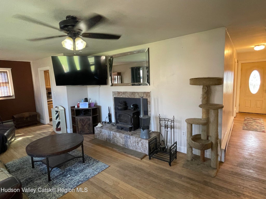 459 Mountain View Avenue, Hurley Property Listing: MLS® #20261498