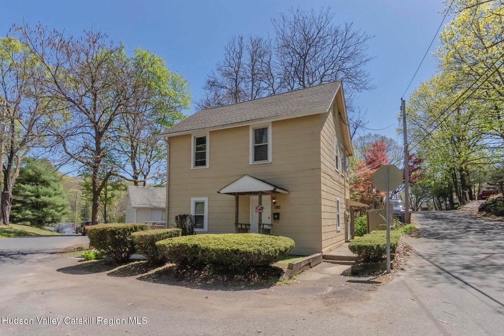 190 1st Avenue, Kingston