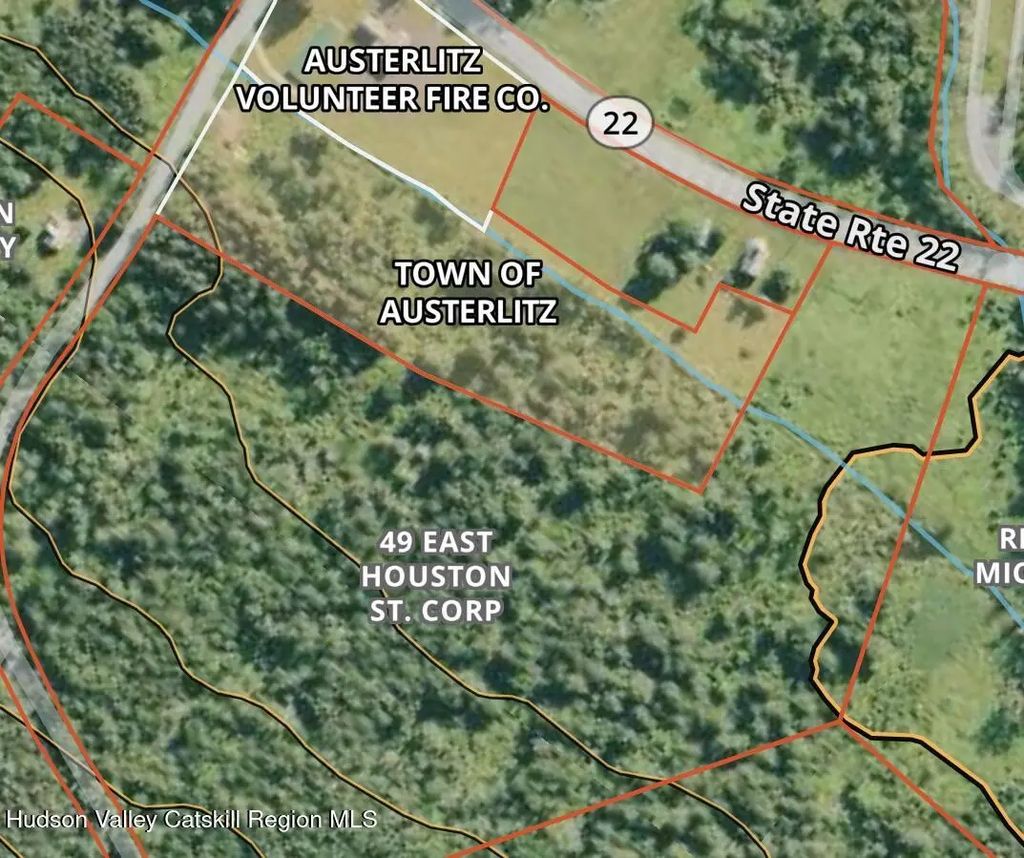 358 W Hill Road, Austerlitz