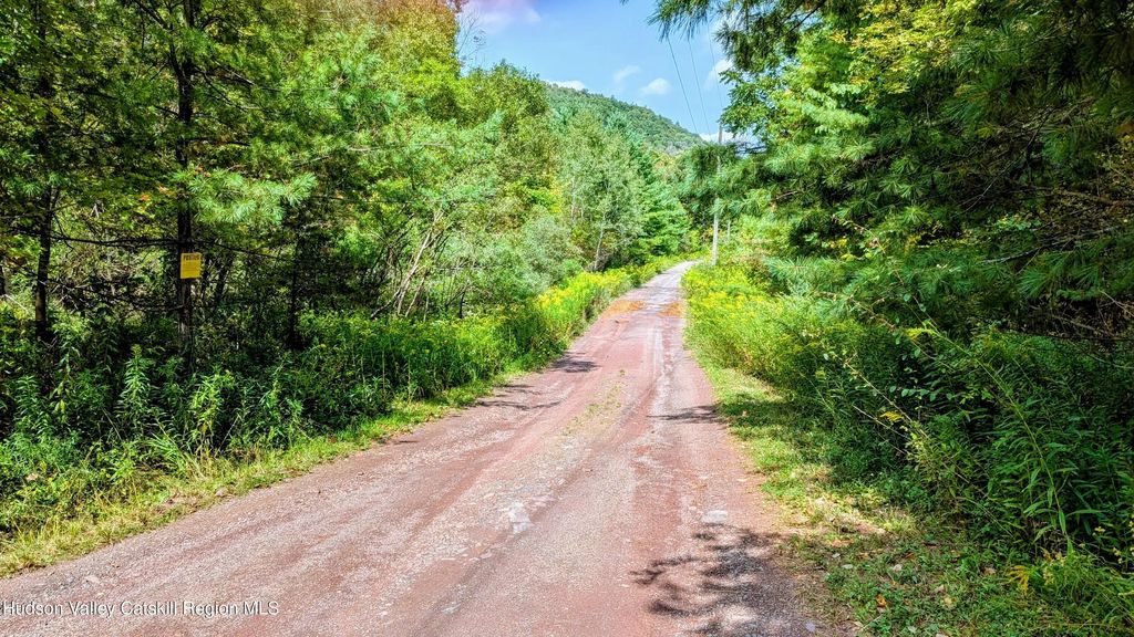 2 Cohen Road, Prattsville