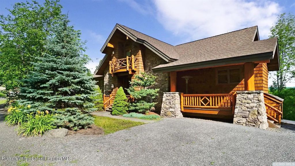 22 The Loop, Windham