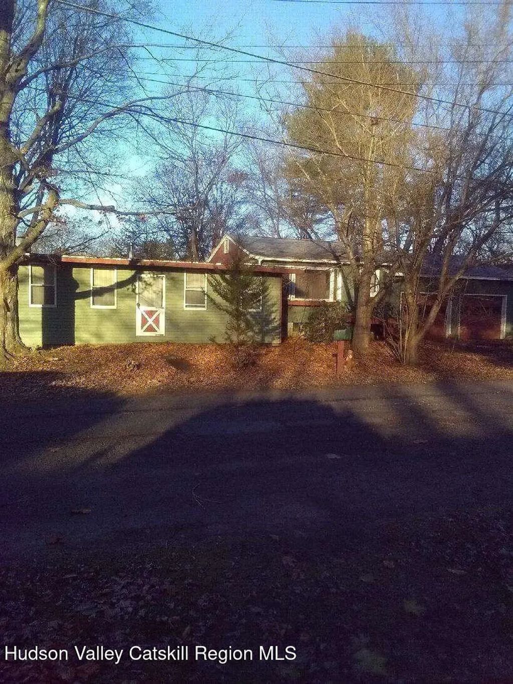15 Brown Road, Copake