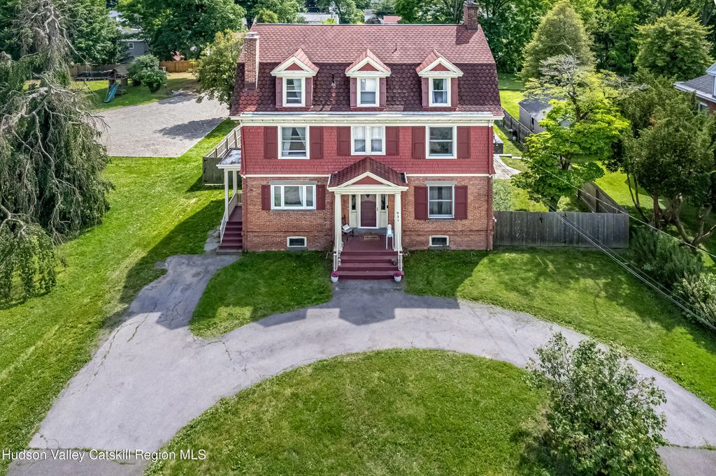831 Wolcott Avenue, Beacon
