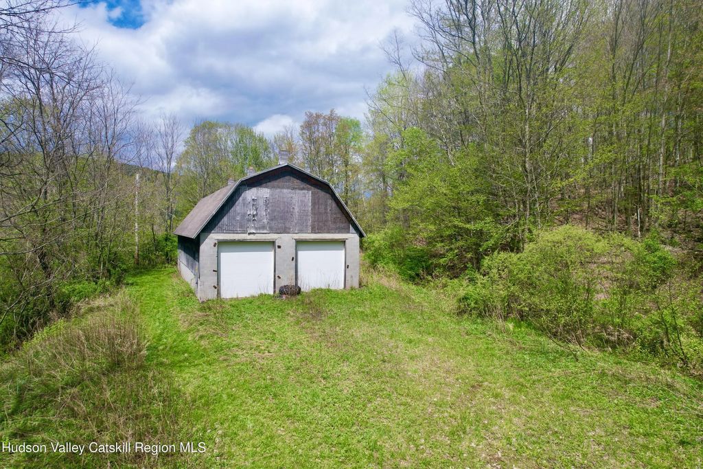 30 Harter Road, West Kill