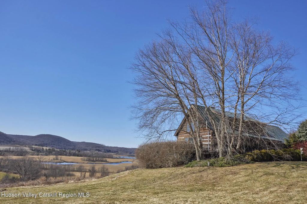 87 Kaye Road, Millerton
