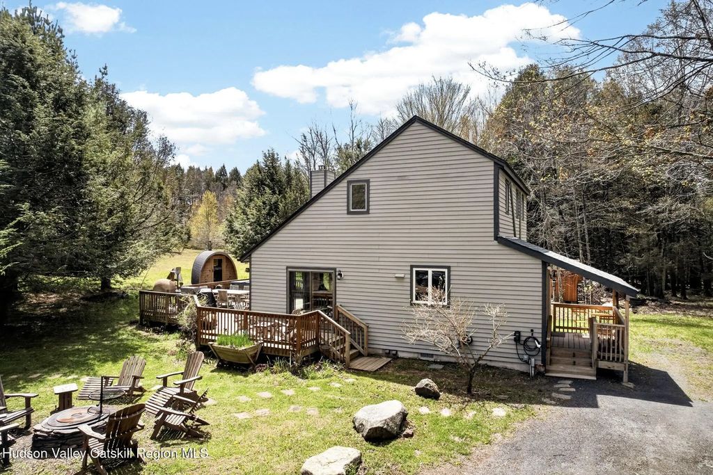128 Meadow Lane, Jewett