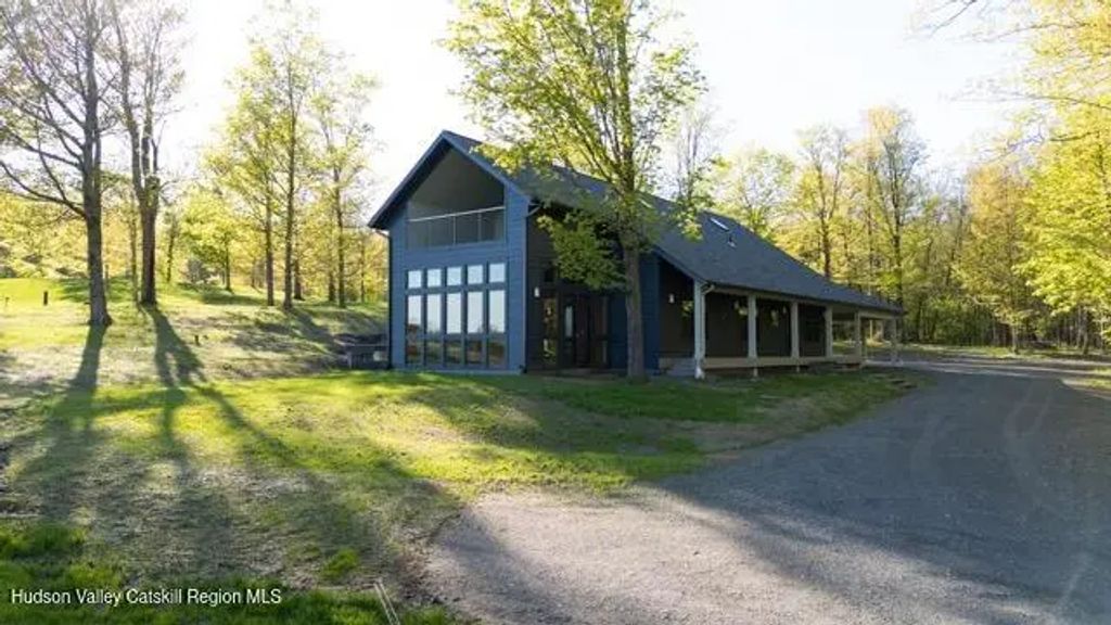 323 Haddock Hill Road, Old Chatham