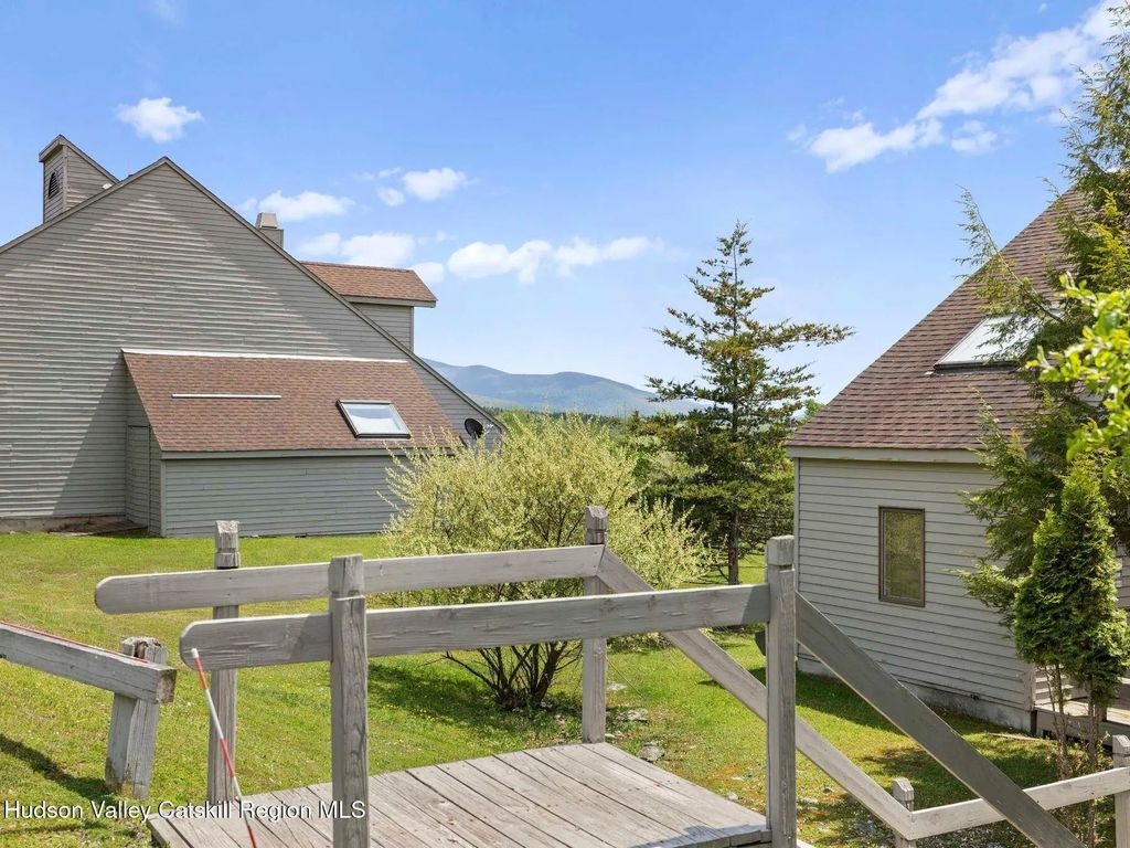21 French Park Court 7b, Windham