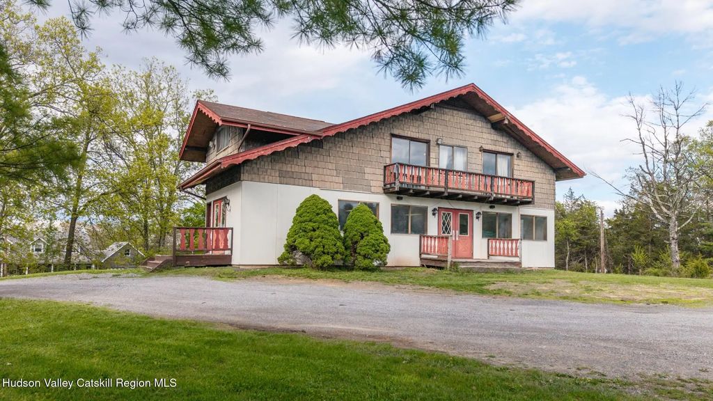 167 Hill Road, Kingston