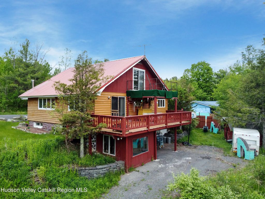 19 & 25 Van Drive, Tannersville