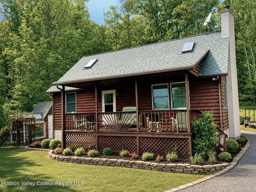 668 Tumbleweed Ranch Road, West Kill
