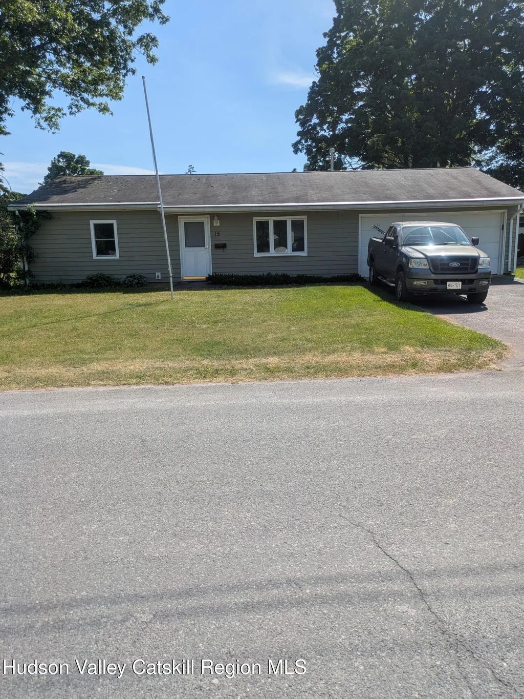 15 Kalina Drive, Saugerties