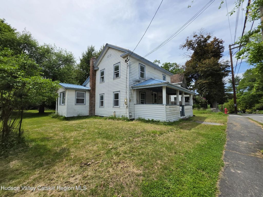 229 Bridge Street, Narrowsburg