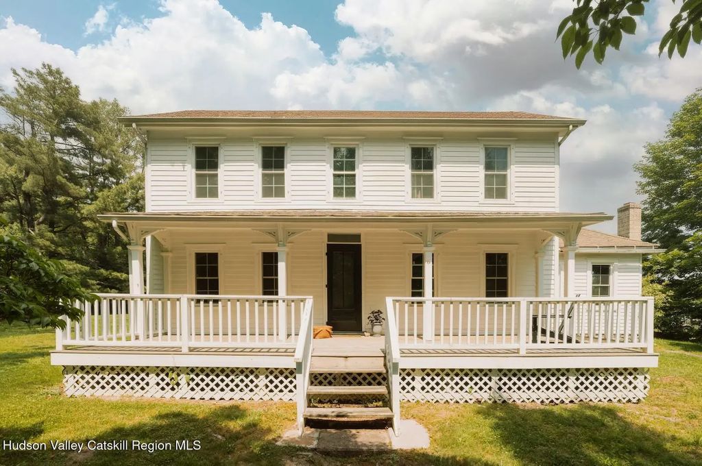 1100 Harlemville Road, Ghent