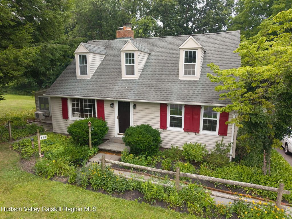 128 Rosa Lane, Hurley
