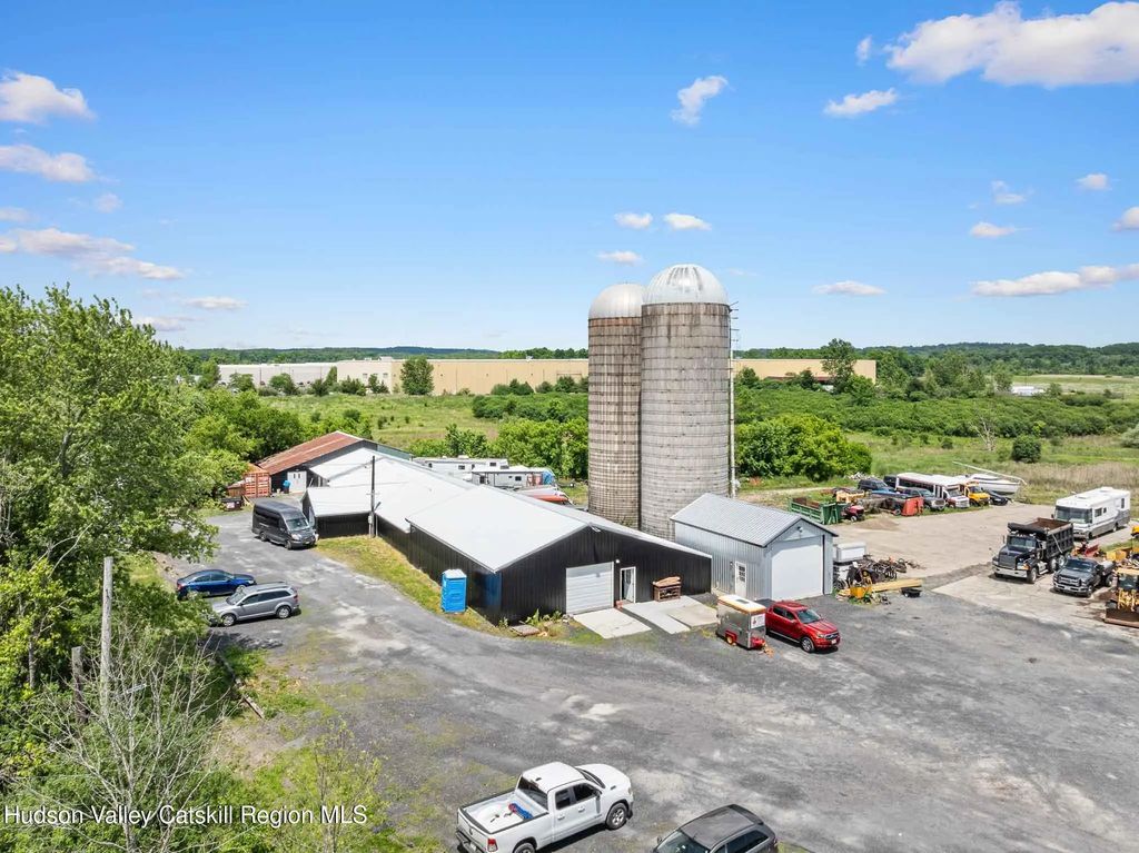 12201 Route 9w, Coxsackie