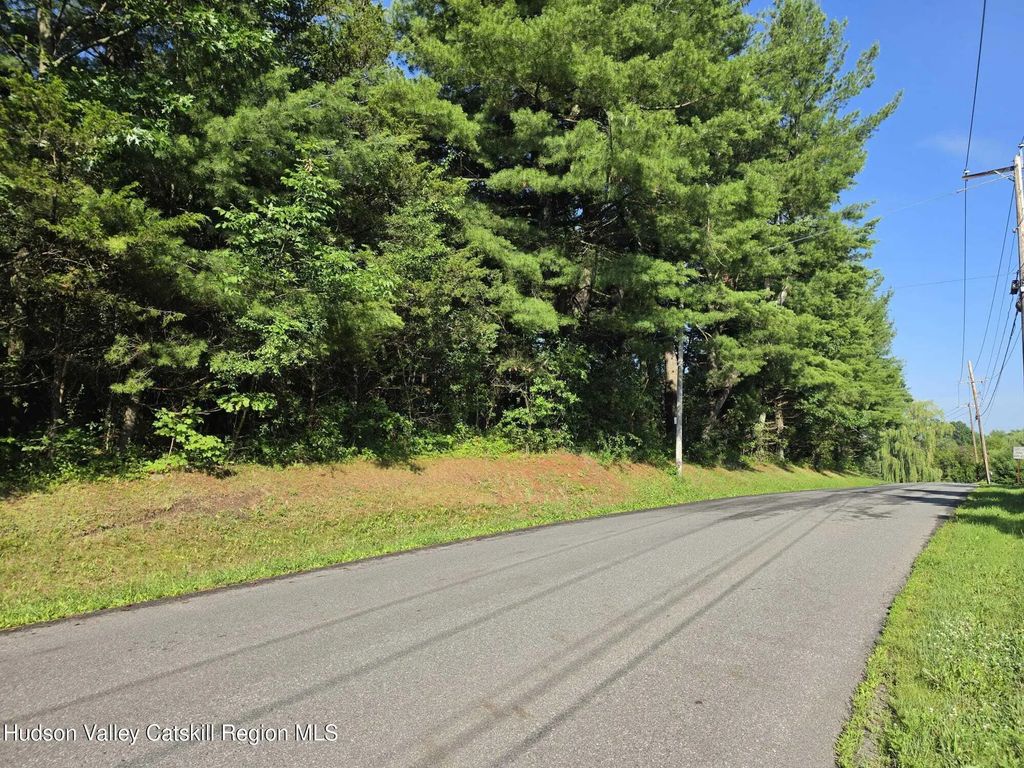 Church Road, Hudson