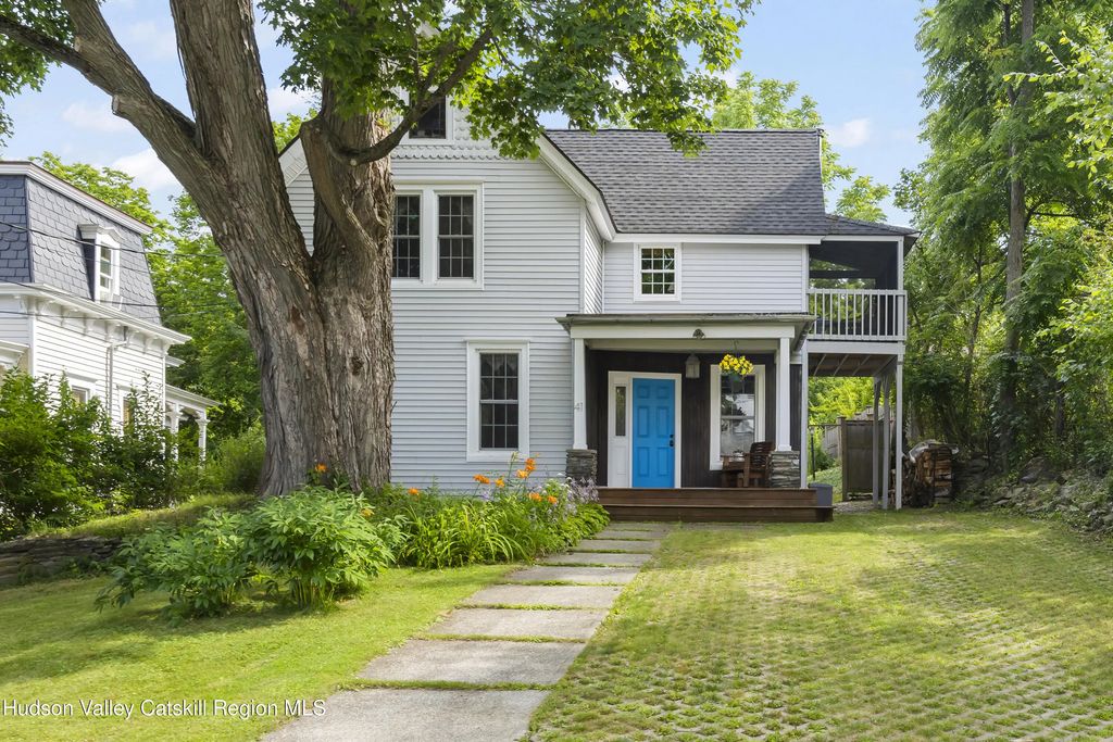41 Cold Water Street, Hillsdale