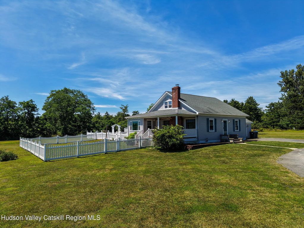 121 North Road, Greenville