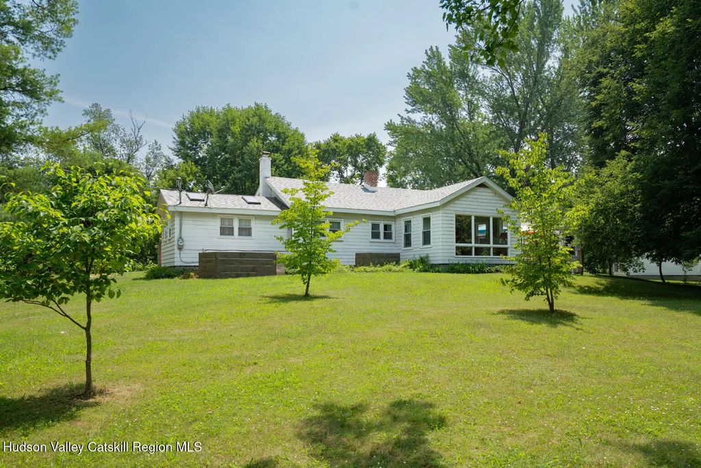 122 Tipple Road, Ghent