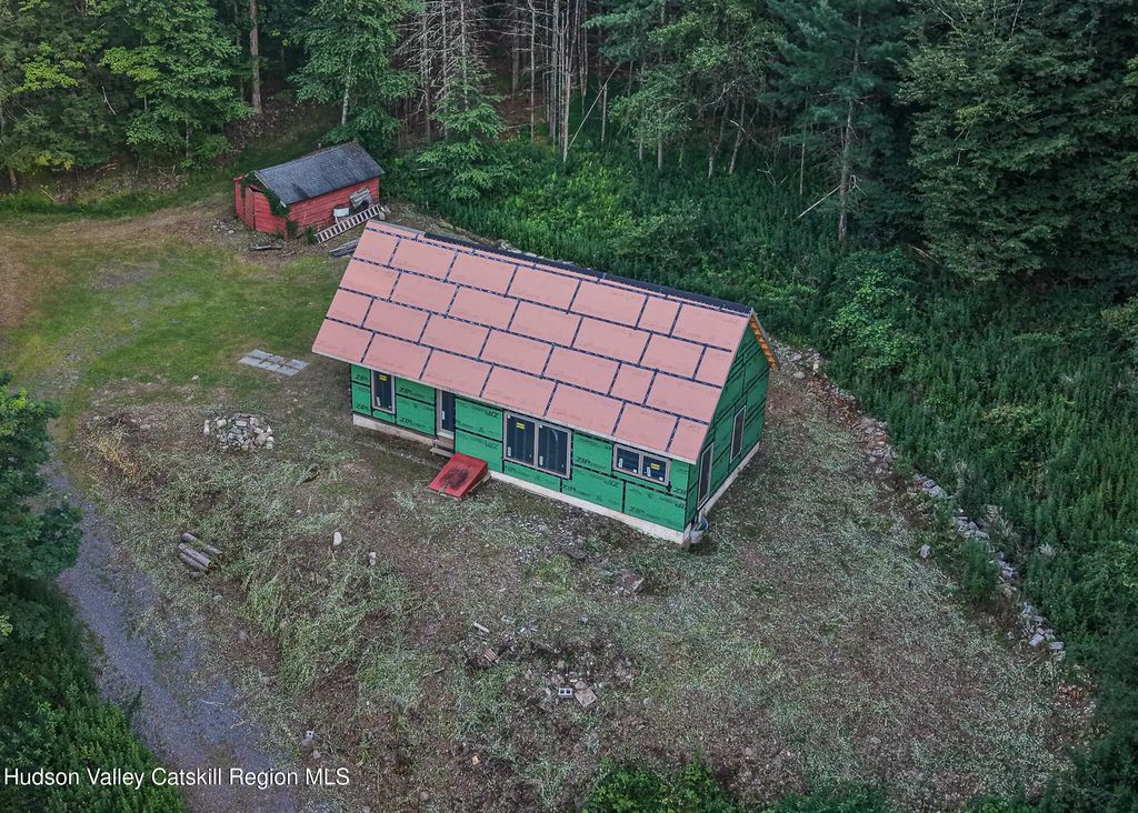 281 Cold Brook Road, Bearsville