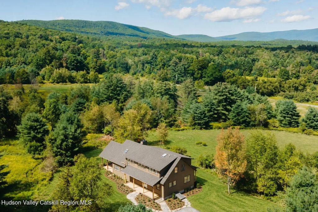 67 Baker Road, Kerhonkson
