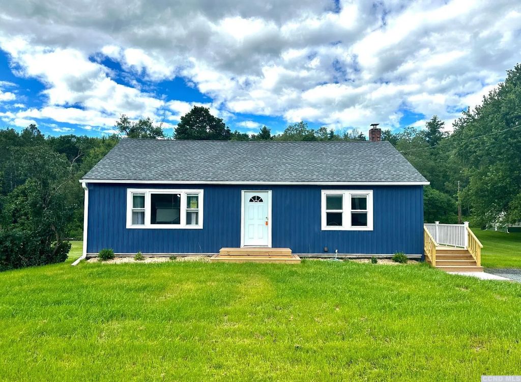 135 Route 40, Windham