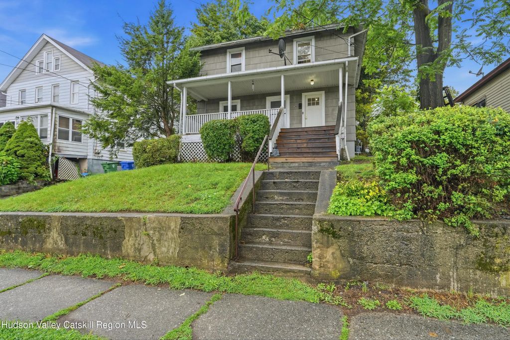 41 Irwin Avenue, Middletown