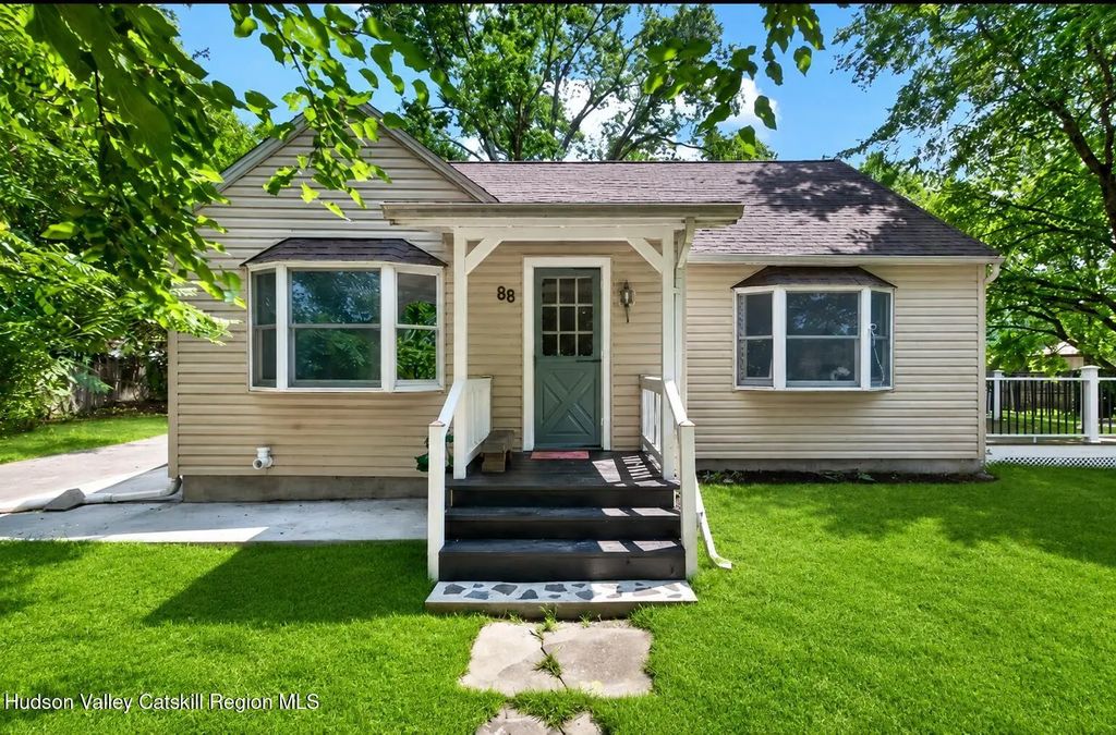 88 Cedar Street, West Hurley