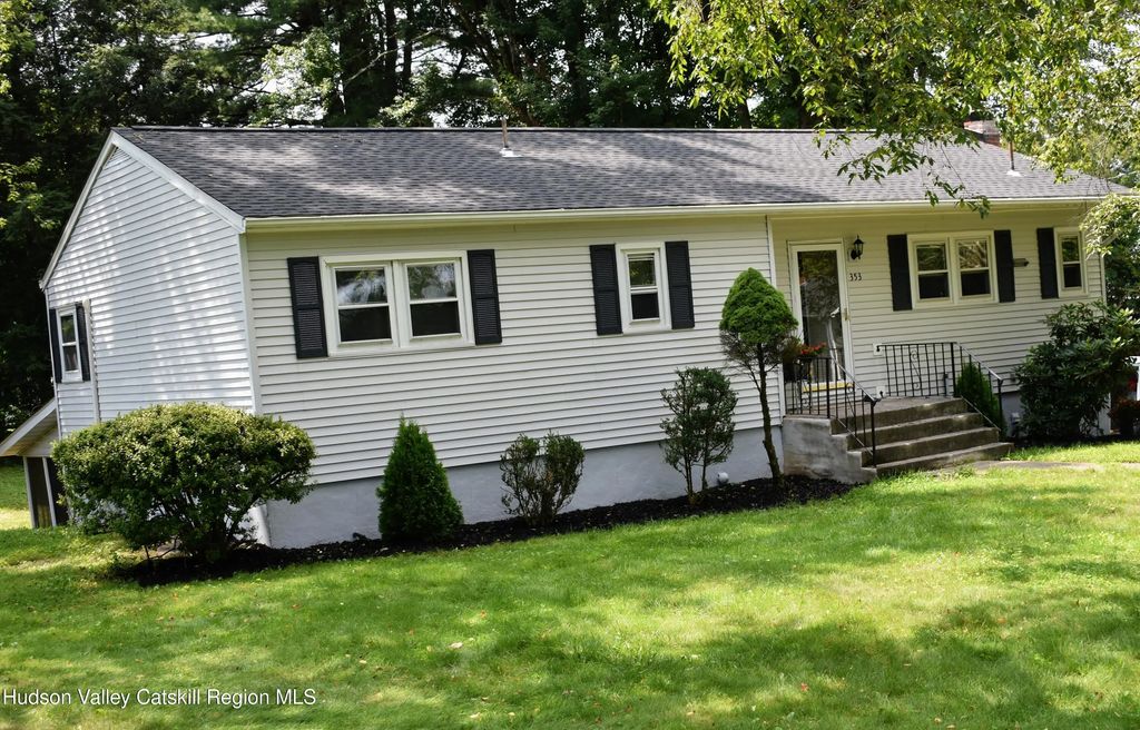 353 Circle Drive, Hurley